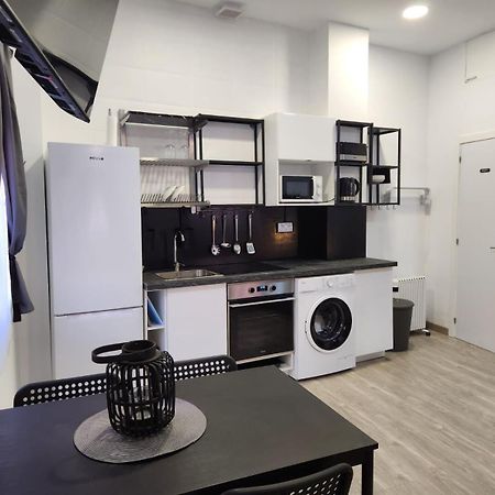Plan B Madrid Vallecas ภายนอก รูปภาพ