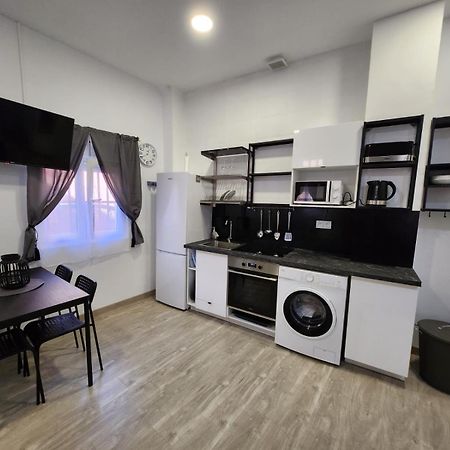 Plan B Madrid Vallecas ภายนอก รูปภาพ